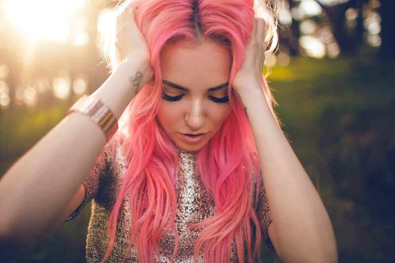 Neon fashion editorial portrait of Madeline Rae Mason, photo 1