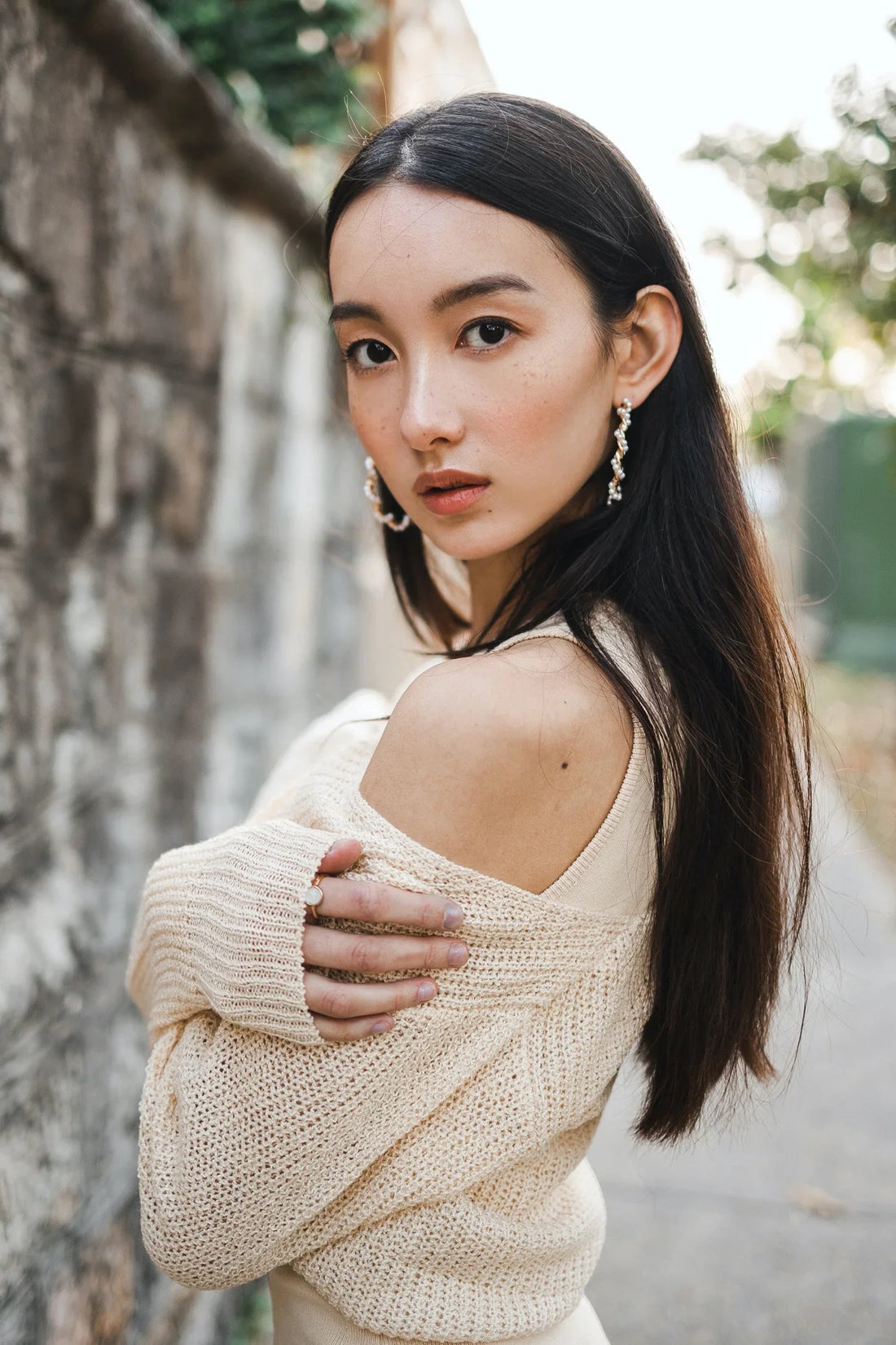 Portrait shot on the Canon EOS R6 and RF 35mm f1.8, photo 1