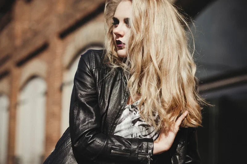 Fashion editorial portrait of model Alex, photo 1