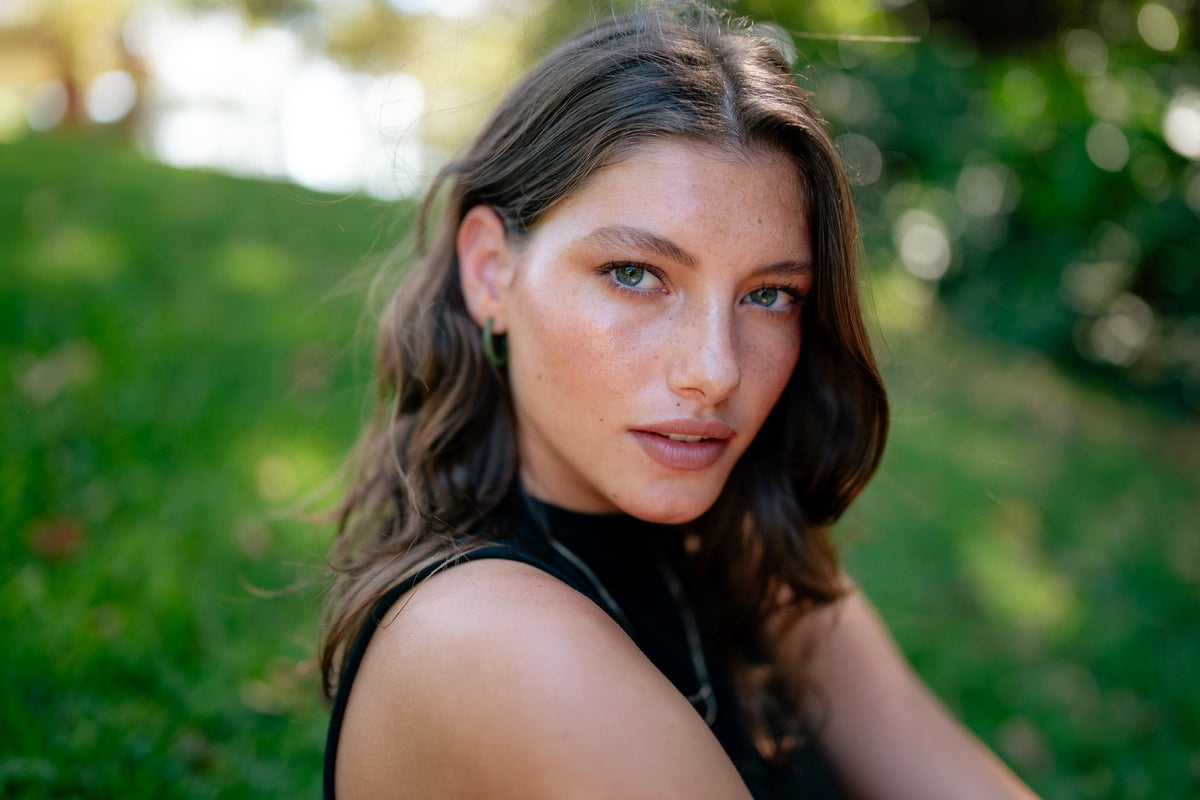 Portrait edited with the Meadow natural Lightroom preset by Julia Trotti