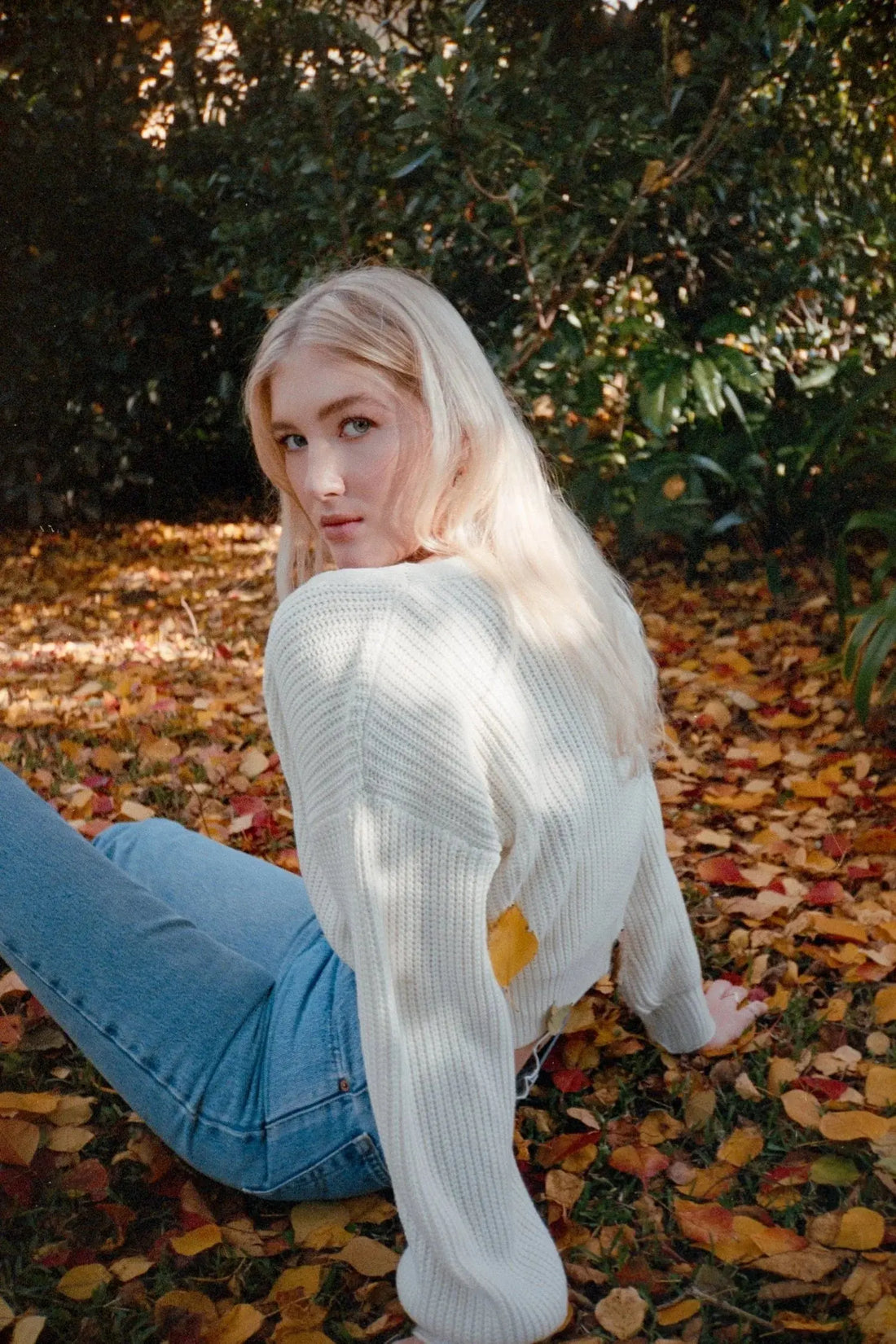 35mm film portrait shot on the Olympus AF-1 Twin with Fujifilm Superia 400, photo 1