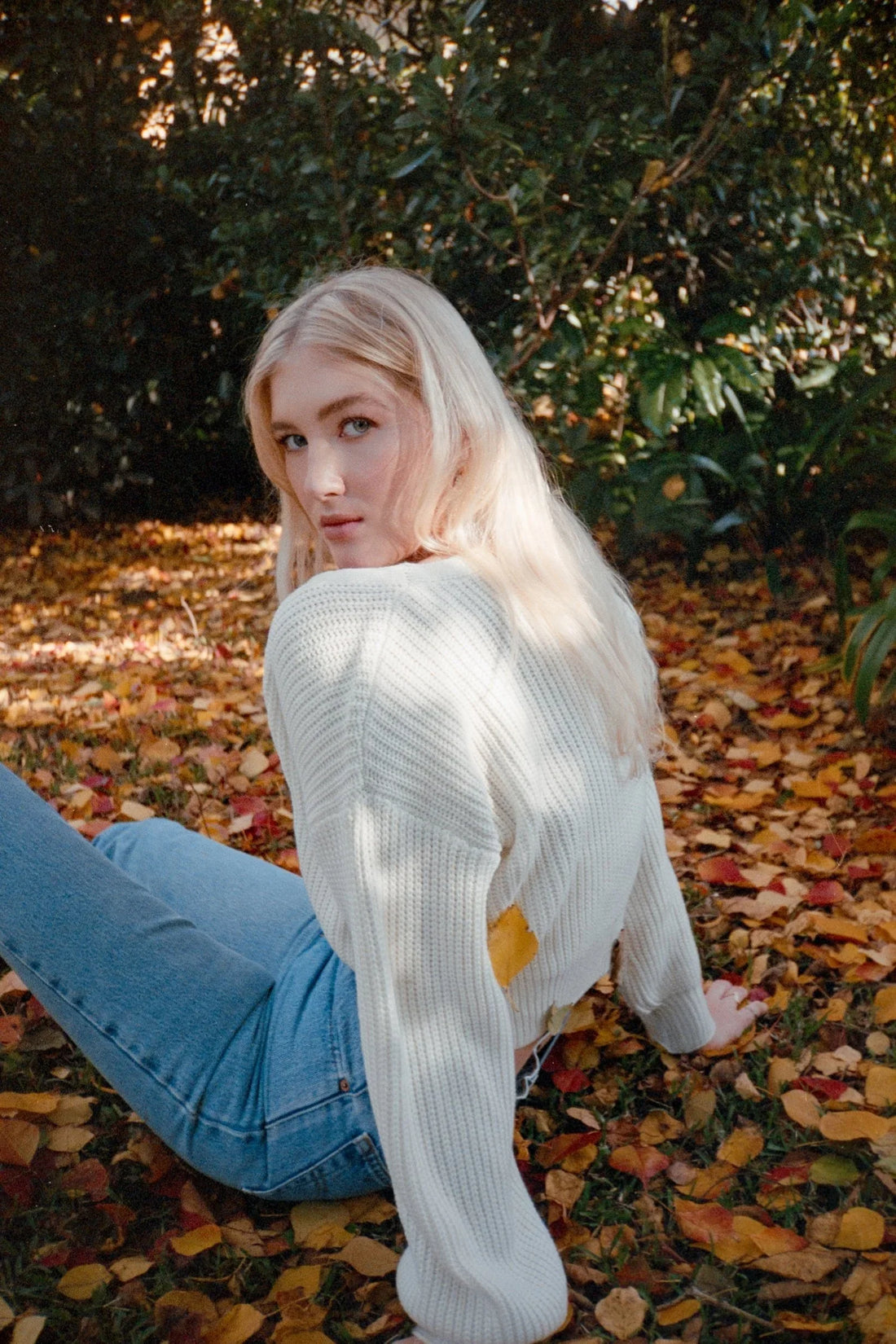 35mm film portrait shot on the Olympus AF-1 Twin with Fujifilm Superia 400, photo 1