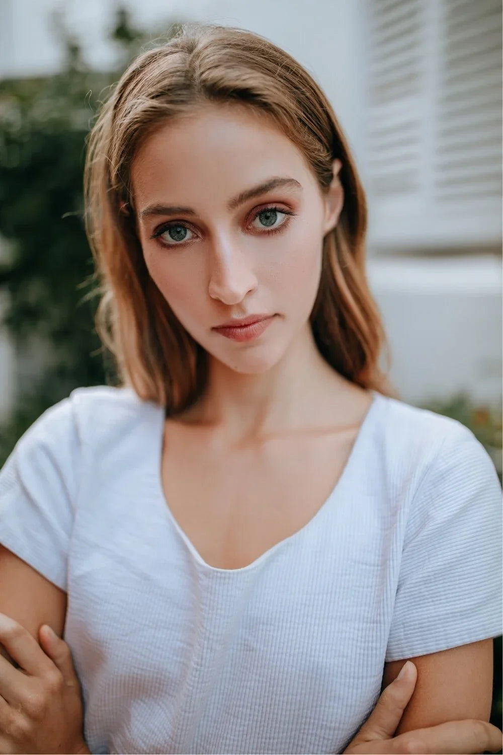 Portrait comparing the Sigma 35mm f1.4 ART and Canon 35mm f1.4 II, photo 1